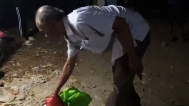 Temuan jasad bayi yang terbungkus karung di Lubang Buaya