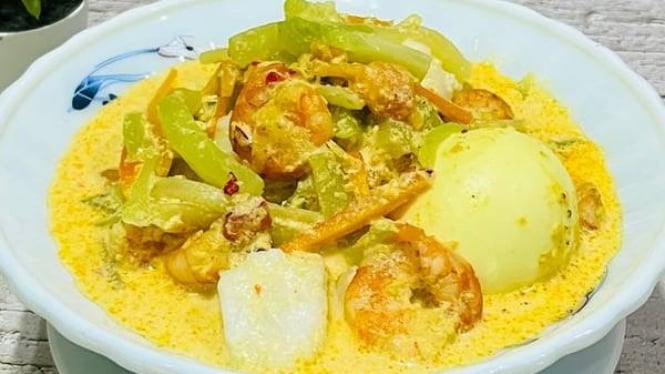 Lontong Sayur Tanpa Santan
