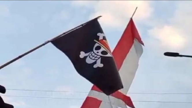 Bendera One Piece Berkibar.