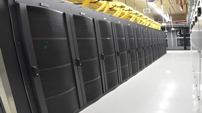 Micro & Edge Data Centers