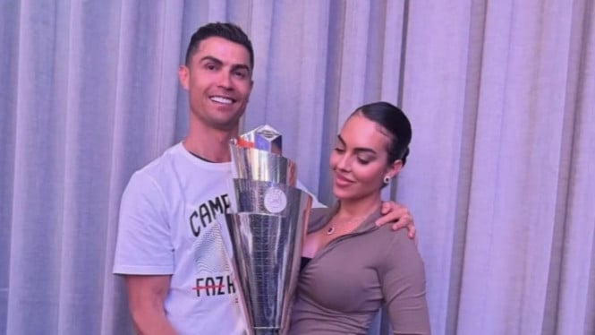 Cristiano Ronaldo dan kekasihnya, Georgina Rodriguez