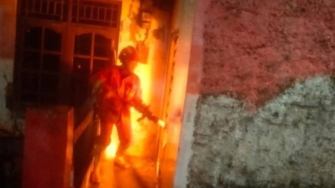 BPBD Kota Tangerang Gerak Cepat Padamkan Kebakaran di Batuceper