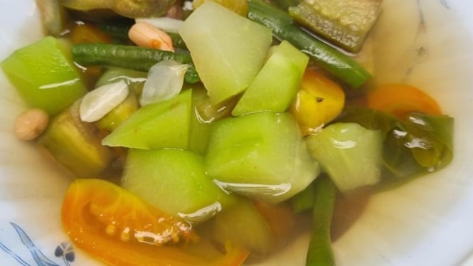 Sayur Asem Solo Kuah Bening