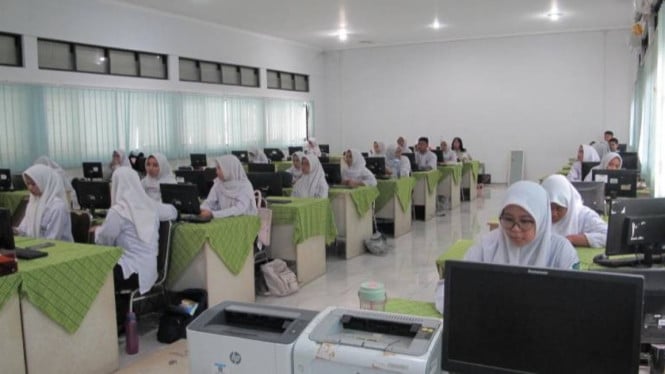 Tenaga kerja muda Kota Tangerang