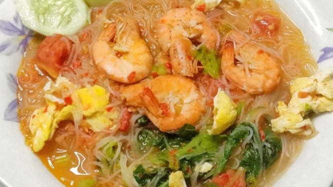 Ilustrasi bihun kuah pedas