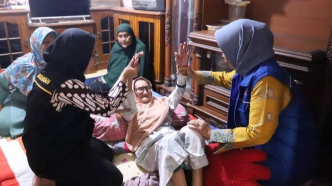 Layanan home care lansia di Kota Tangerang