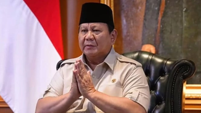 Presiden RI Prabowo Subianto memberikan keterangan pers