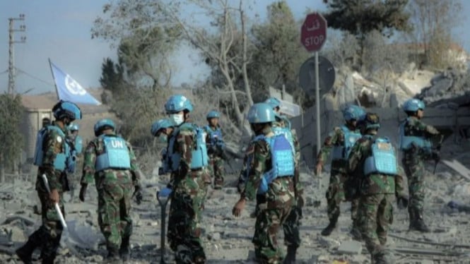 UNIFIL membersihkan puing-puing untuk buka jalur distribusi logistik