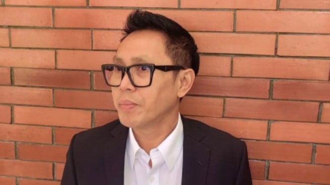 Eko Hendro Purnomo atau Eko Patrio