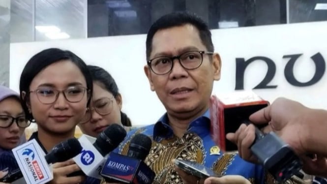 Wakil Ketua DPR RI Adies Kadir