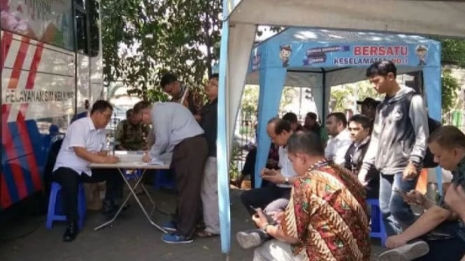 Layanan SIM Keliling di Kantor Pos Lapangan Banteng, Jakarta Pusat