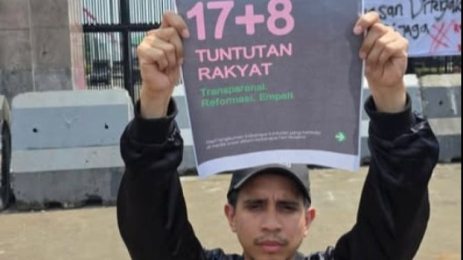 Andovi Da Lopez Ikut Demo Bawa 17+8 Tuntutan Rakyat