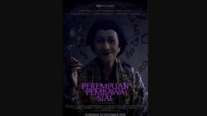 Poster film Perempuan Pembawa Sial