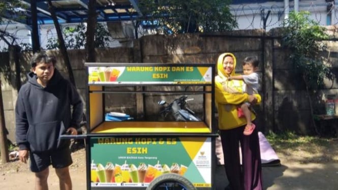 BAZNAS Kota Tangerang Salurkan Bantuan Modal untuk 100 UMKM