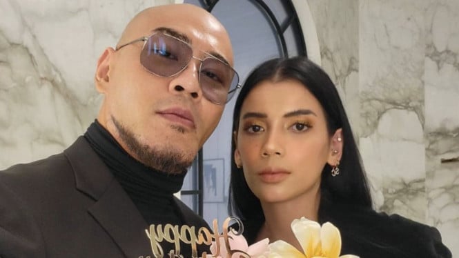 Deddy Corbuzier dan Sabrina Chairunnisa
