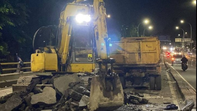 Perbaikan Flyover Jalan Jenderal Sudirman Tangerang