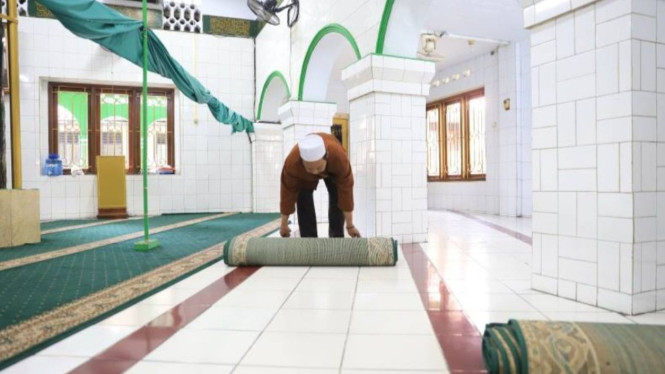 Ilustrasi Marbot Masjid
