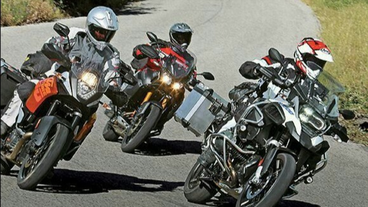 Tips Lengkap Touring Motor Jarak Jauh