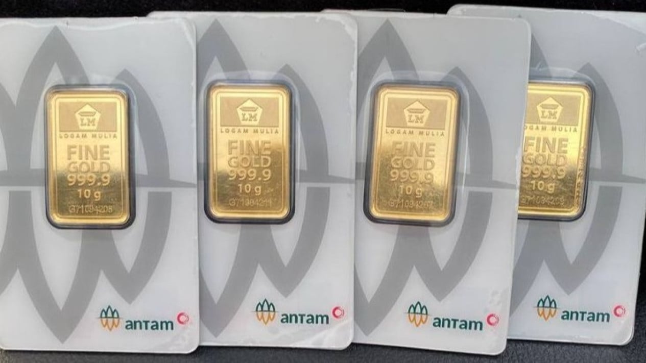 Harga Emas Antam Minggu Ini Anjlok