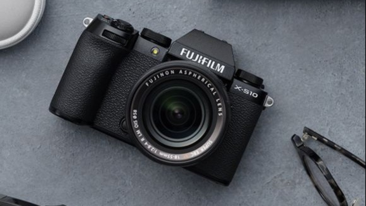 Fujifilm X-S10