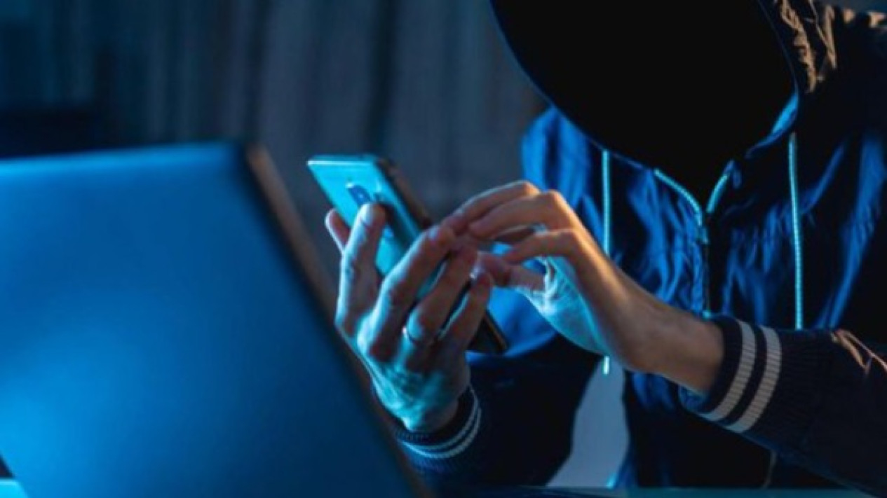 Cara Mudah Mendeteksi HP Disadap