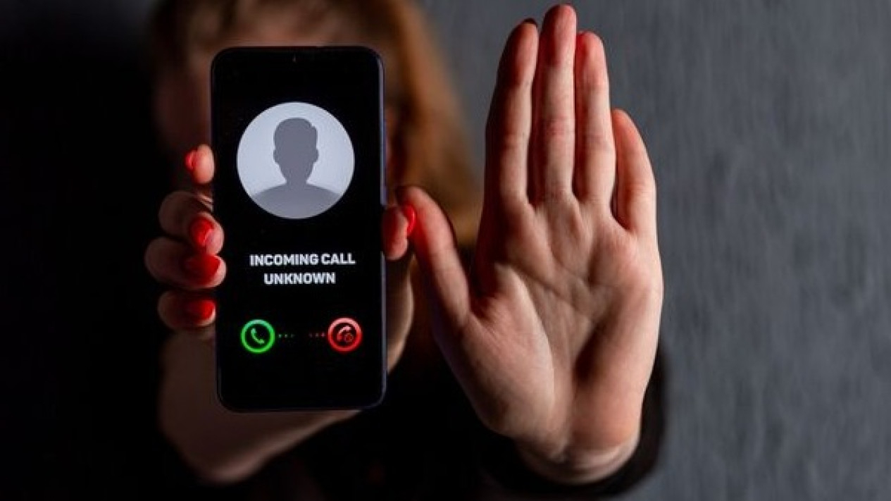 Cara Mengatasi Penipuan Telepon