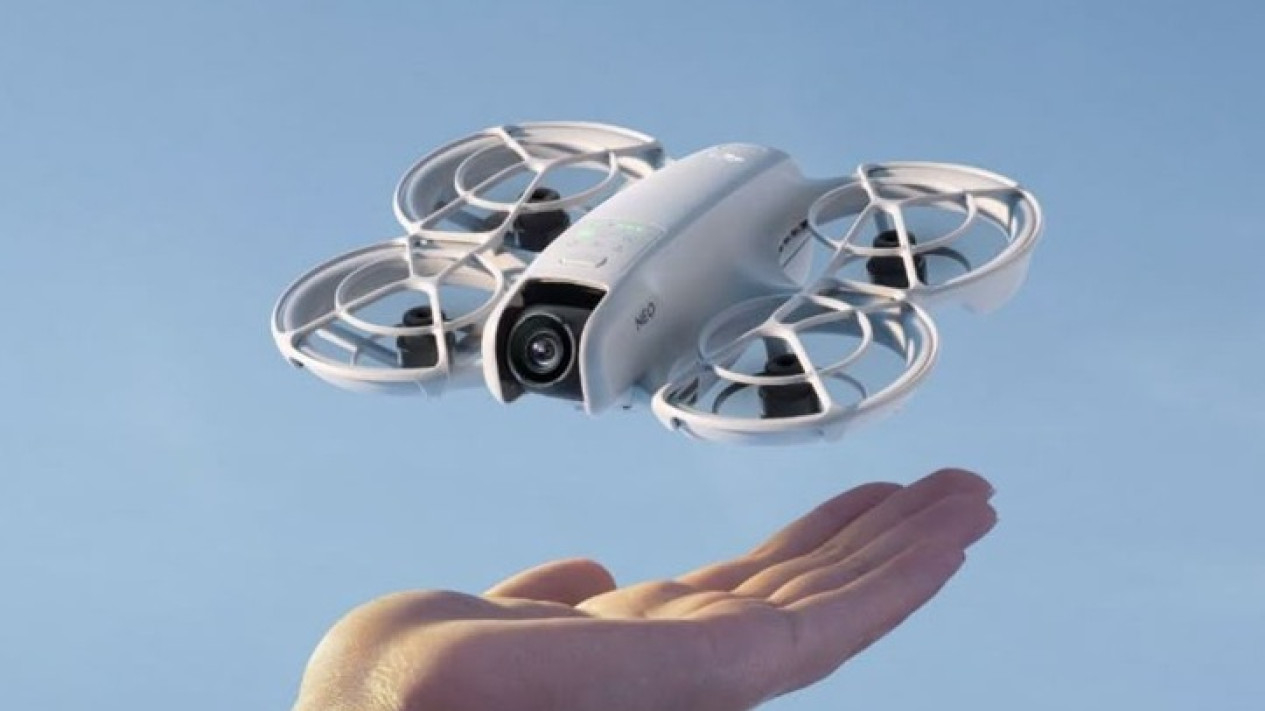 DJI Neo