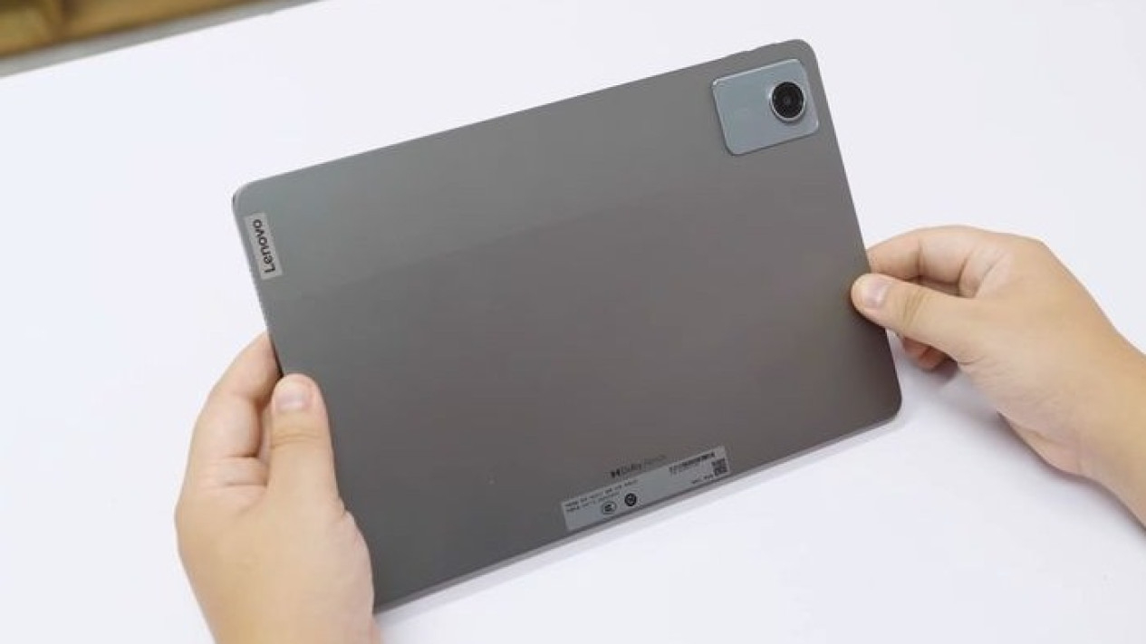 7 Tablet RAM 8GB Terbaru 2025