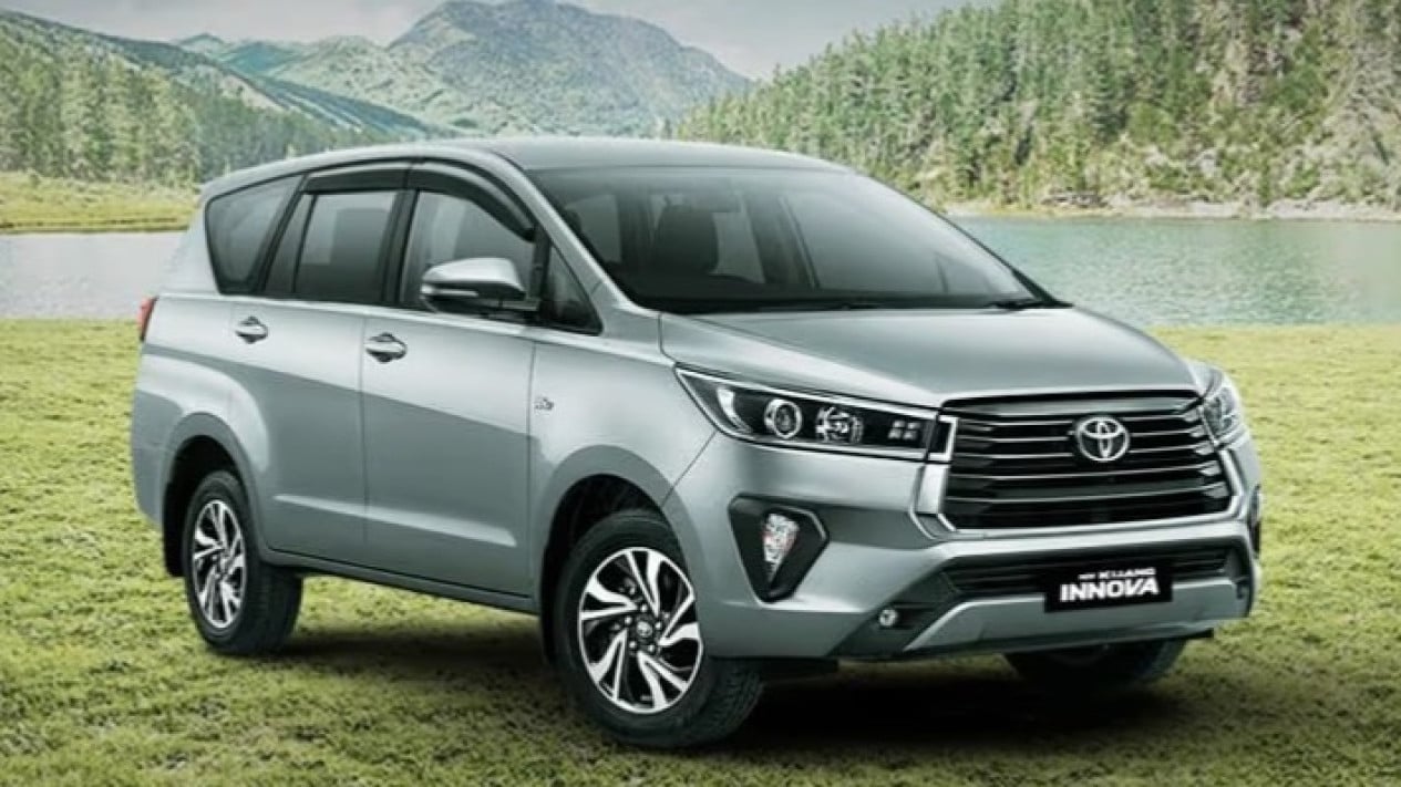 Toyota Innova Reborn Tipe V Dihentikan Produksinya