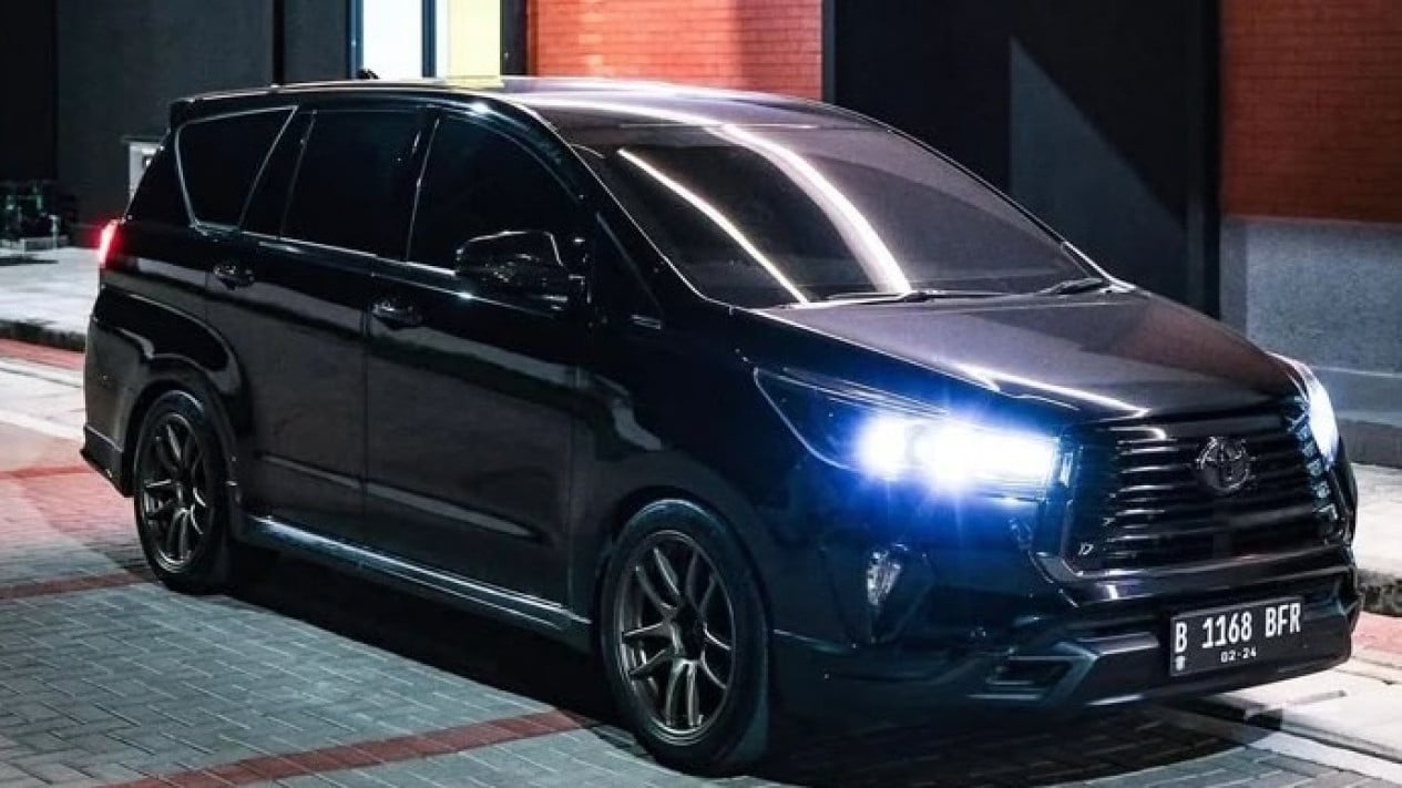 Toyota Innova Reborn Diesel