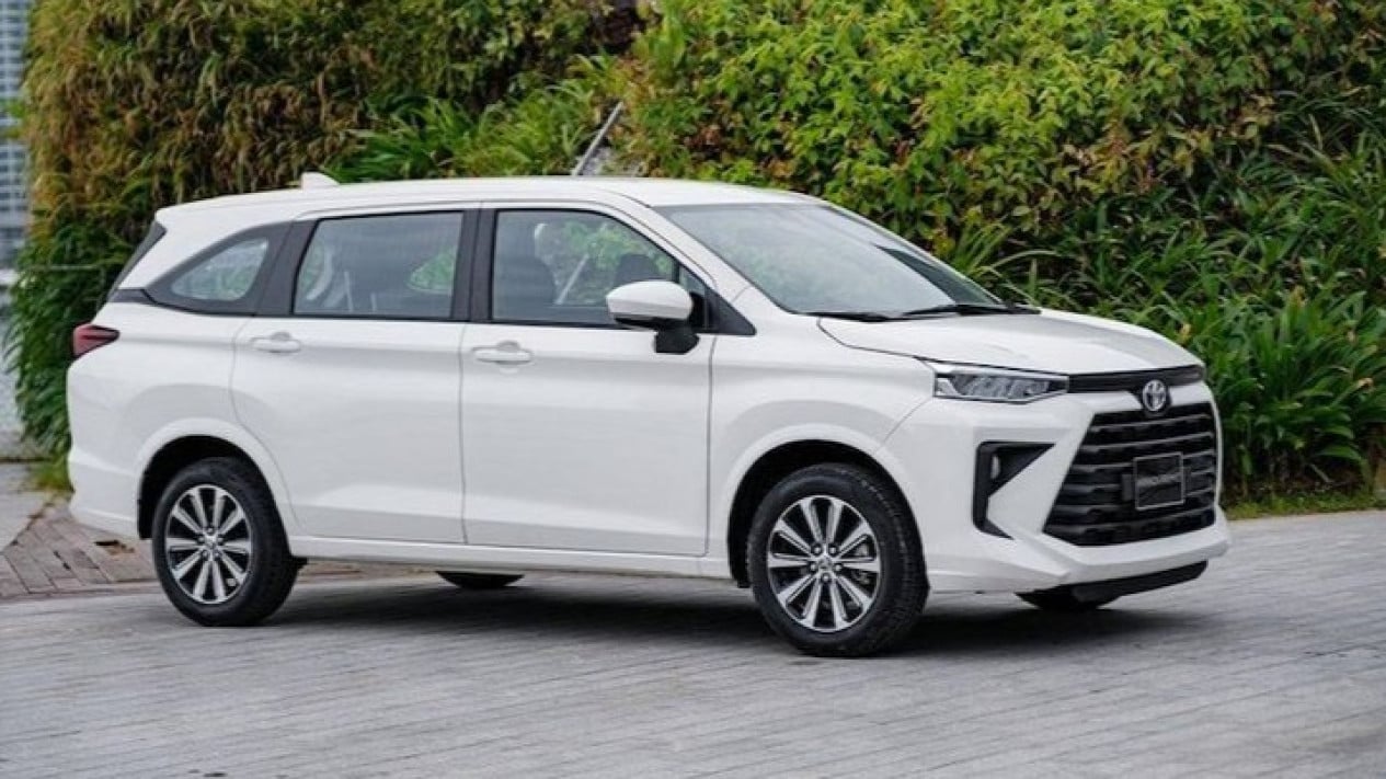 Toyota Avanza Turun Harga