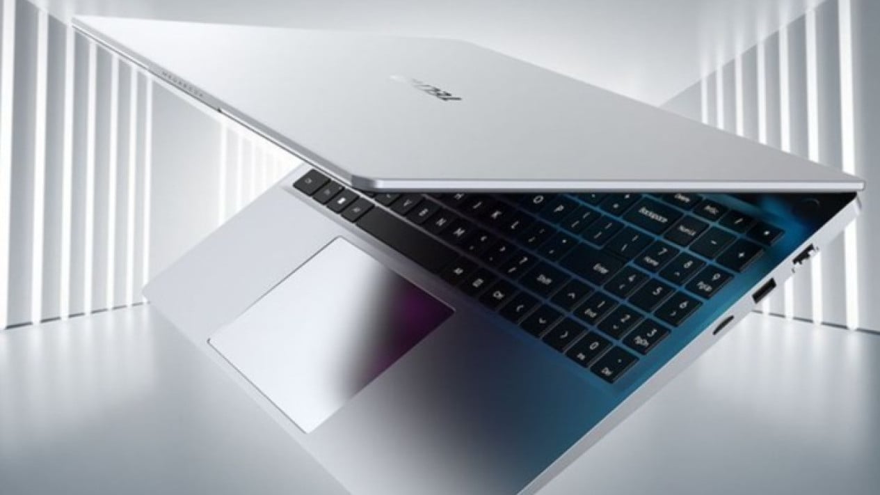 Tecno Megabook K16S