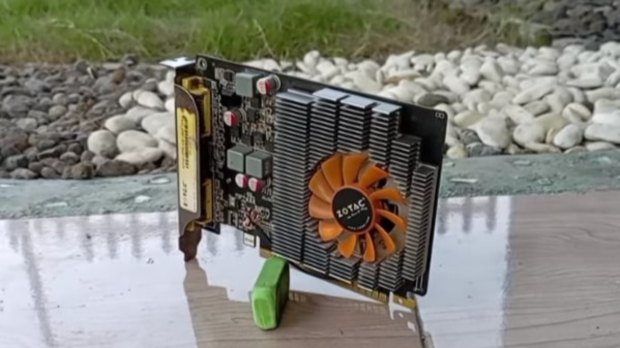 VGA GT730 2GB DTR3