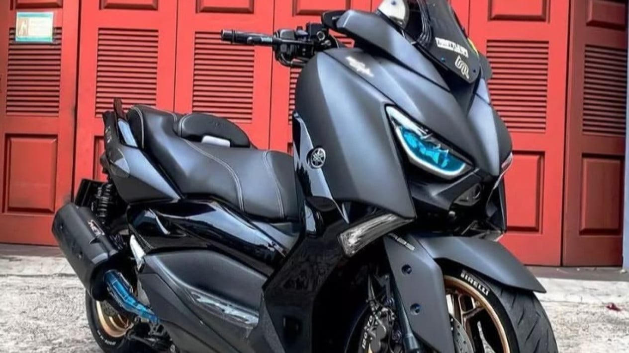 Yamaha XMAX Connected 250