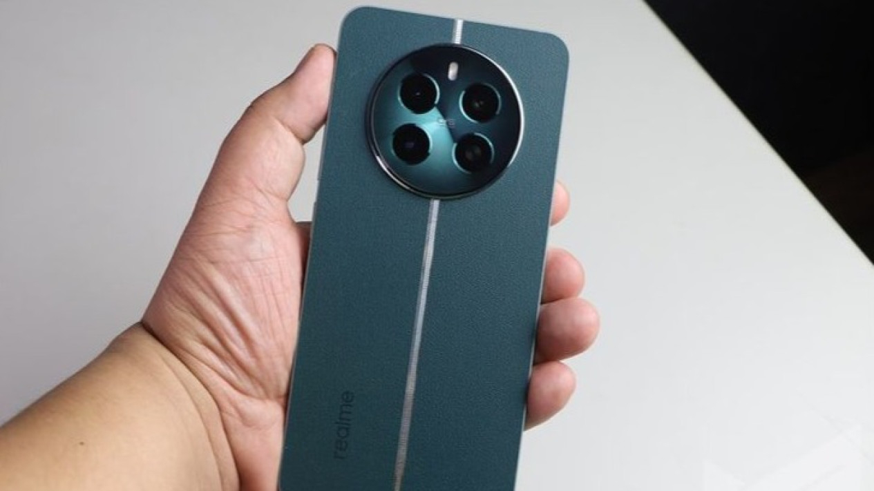 REALME 12 PLUS