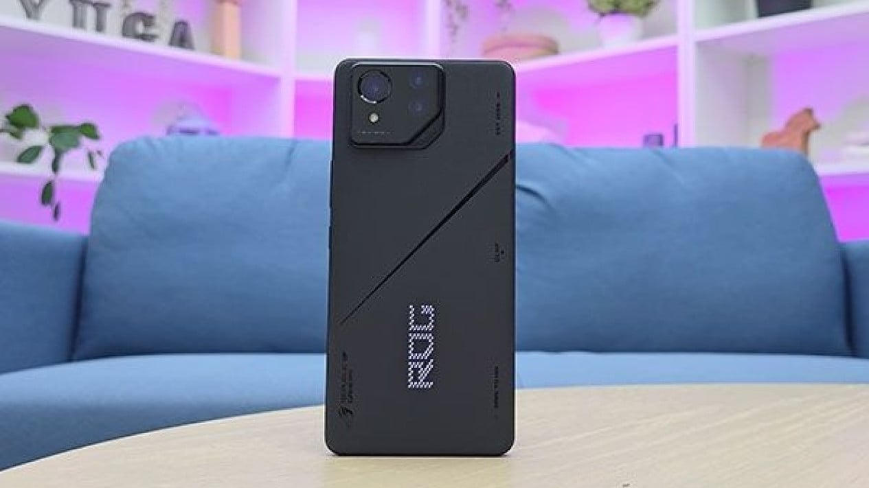Asus ROG Phone 8
