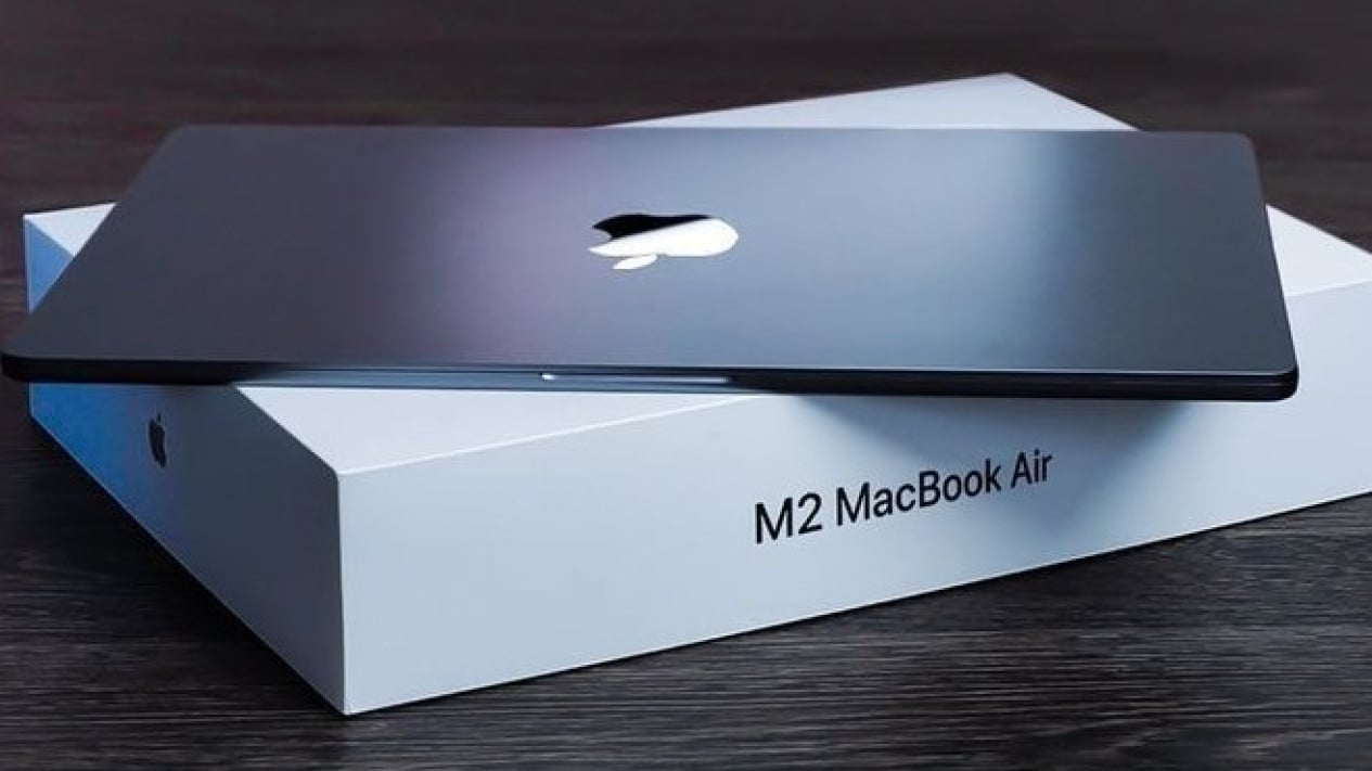 MacBook Air M2