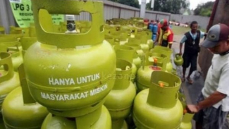 Kelangkaan Tabung Gas LPG Kelangkaan Tabung Gas LPG