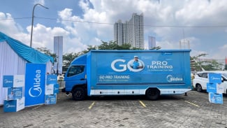 Peluncuran Direct Service Center Midea di Bekasi