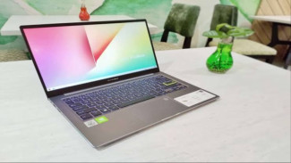 ASUS VivoBook S13 S333