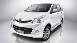 Harga Stabil 20 Tahun, Toyota Avanza Gen 1 Tetap Jadi Incaran!