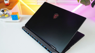 MSI Titan 18 HX