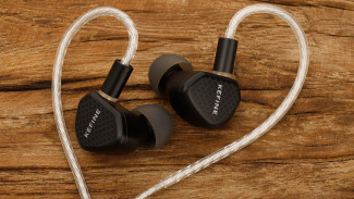 Cari Earphone In Ear Berkualitas? Ini 17 Rekomendasi IEM Terbaik dari 100 Ribu Sampai Jutaan