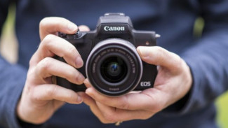 Kreator Ini Bagikan Cara Dapat Puluhan Juta dengan Kamera, Begini Caranya!