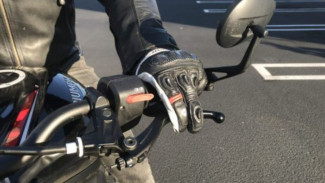 Lima Kesalahan Fatal yang Bikin Motor Kopling Mati di Jalan, Jangan Sampai Malu!