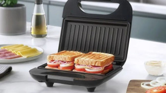 5 Rekomendasi Sandwich Maker Terbaik 2025, Bisa Buat Sarapan Kilat!
