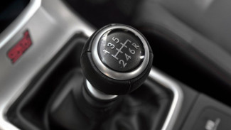 Jangan Asal Gas! Kesalahan Nyetir Manual Pemula yang Bisa Bikin Mesin Rusak Parah