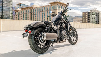 Keren! Motor Cruiser Rebel 1100 2025 Bermesin 1084 cc, Siap Jadi Perhatian Saat Touring