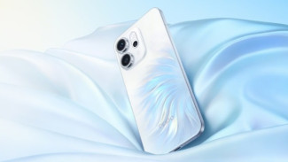 Review OPPO Reno14 5G HP dengan Baterai 6000 mAh dan Charging 80 Watt SuperVOOC Kencang