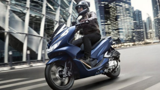 Rahasia Motor Matic Aman di Turunan Curam Hindari Rem Blong dengan Teknik Ini